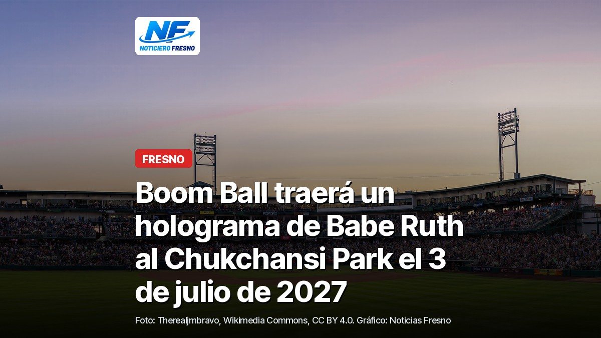 Vista del Chukchansi Park lleno de aficionados al atardecer, en el centro de Fresno, con el titular de la nota