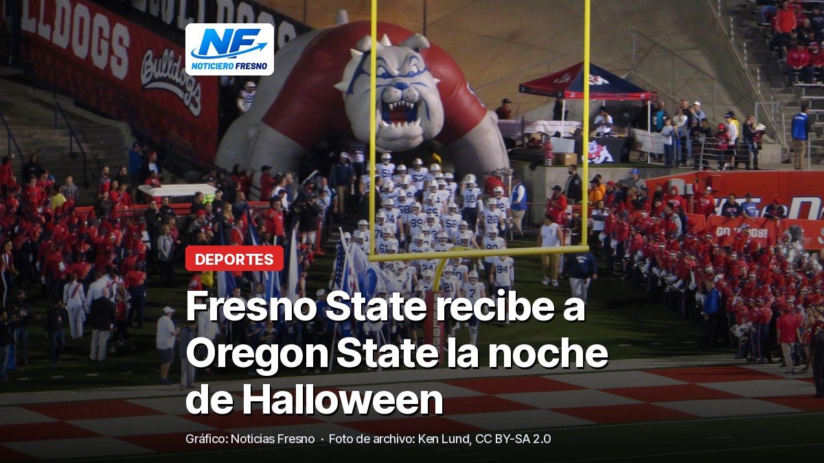 Jugadores saliendo al campo del estadio de Fresno State antes de un partido, con el titular sobre el juego contra Oregon State