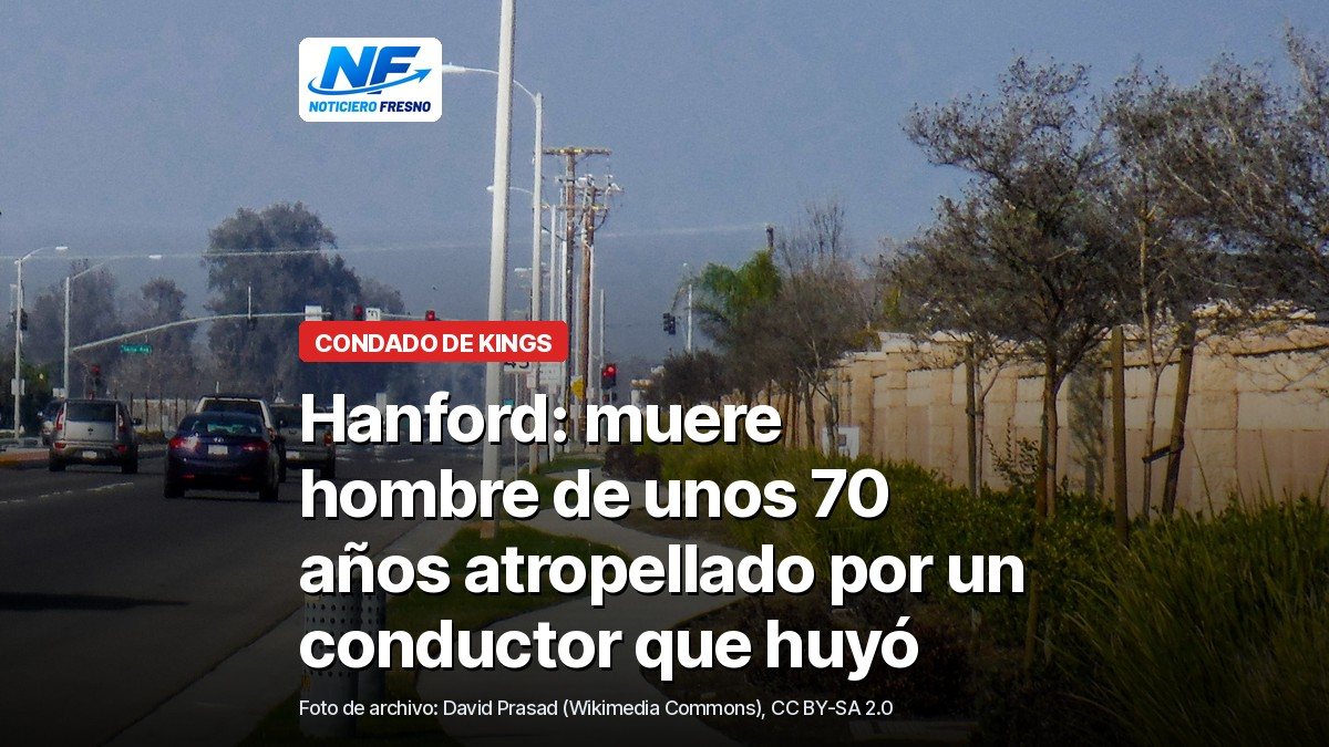 Foto de archivo de la Avenida 12 en Hanford, con banqueta y postes de luz, con el titular sobre el atropello con fuga; no es el lugar del choque