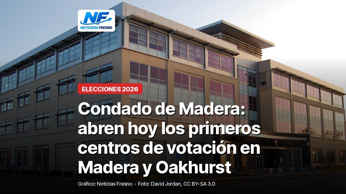 Oficinas del gobierno del Condado de Madera, en la ciudad de Madera, foto de archivo, con el titular de la nota sobre los centros de votación
