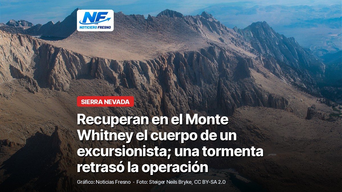 Foto de archivo de Iceberg Lake, al pie de la cara este del Monte Whitney en la Sierra Nevada, con el titular de la nota